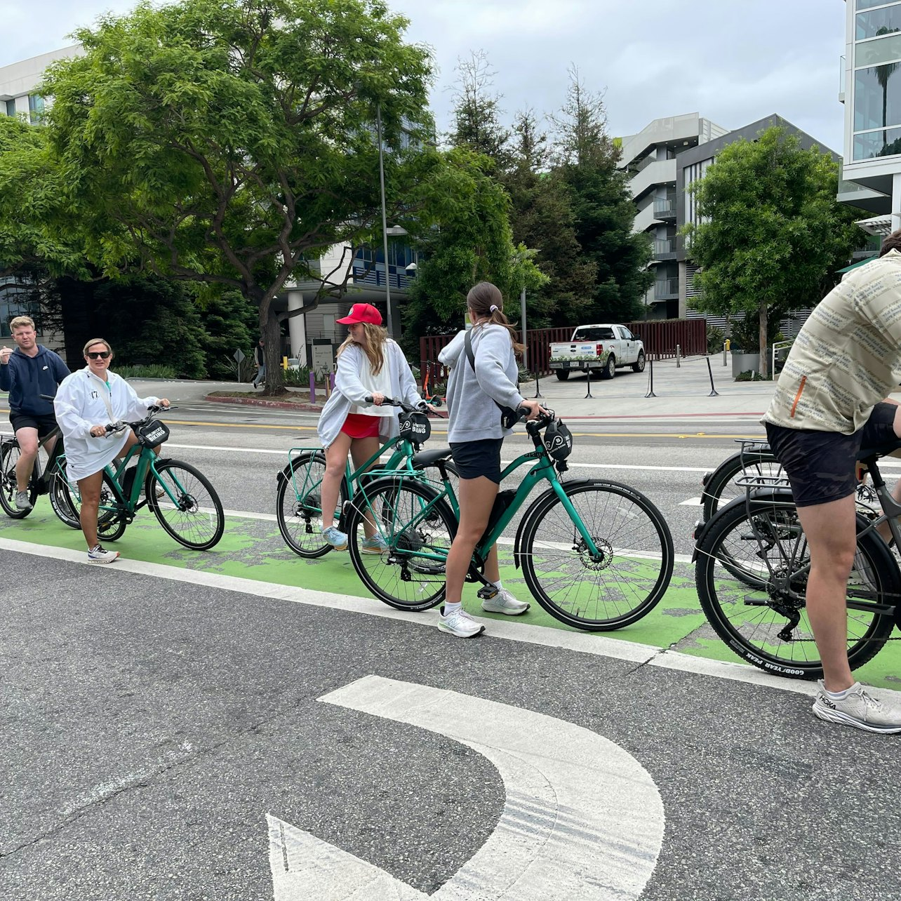 Santa Monica: Electric Bike Rentals - Photo 1 of 7